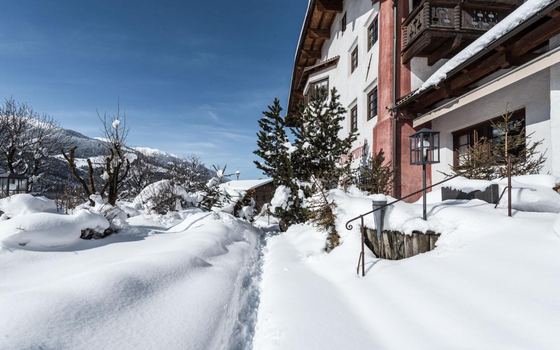 Strasserwirt - Ansitz Zu Tirol Strassen Luaran gambar